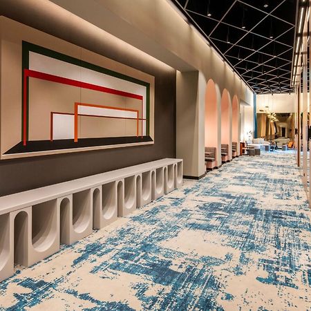 Renaissance Porto Lapa Hotel Esterno foto The interior of the new terminal