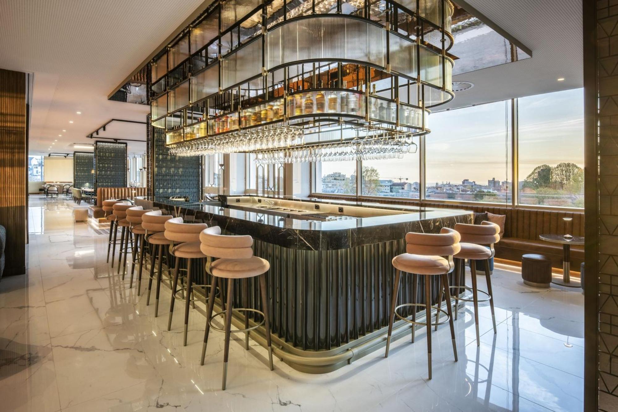 Renaissance Porto Lapa Hotel Esterno foto The bar at the 1906 Lounge